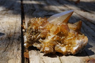 Calcite arancione Featured Image