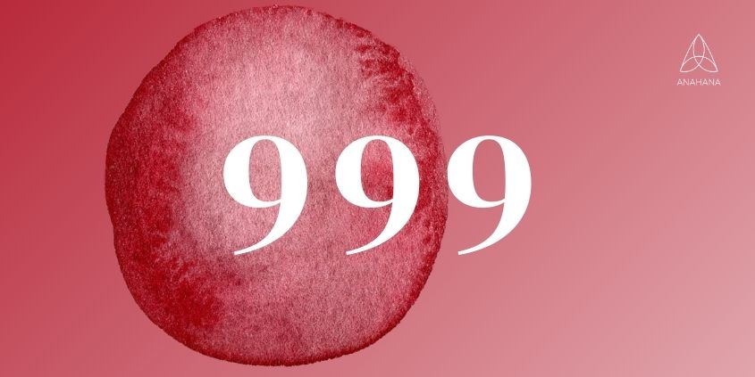 Nombre des anges 999 : signification, amour, flamme jumelle, spiritualité, argent